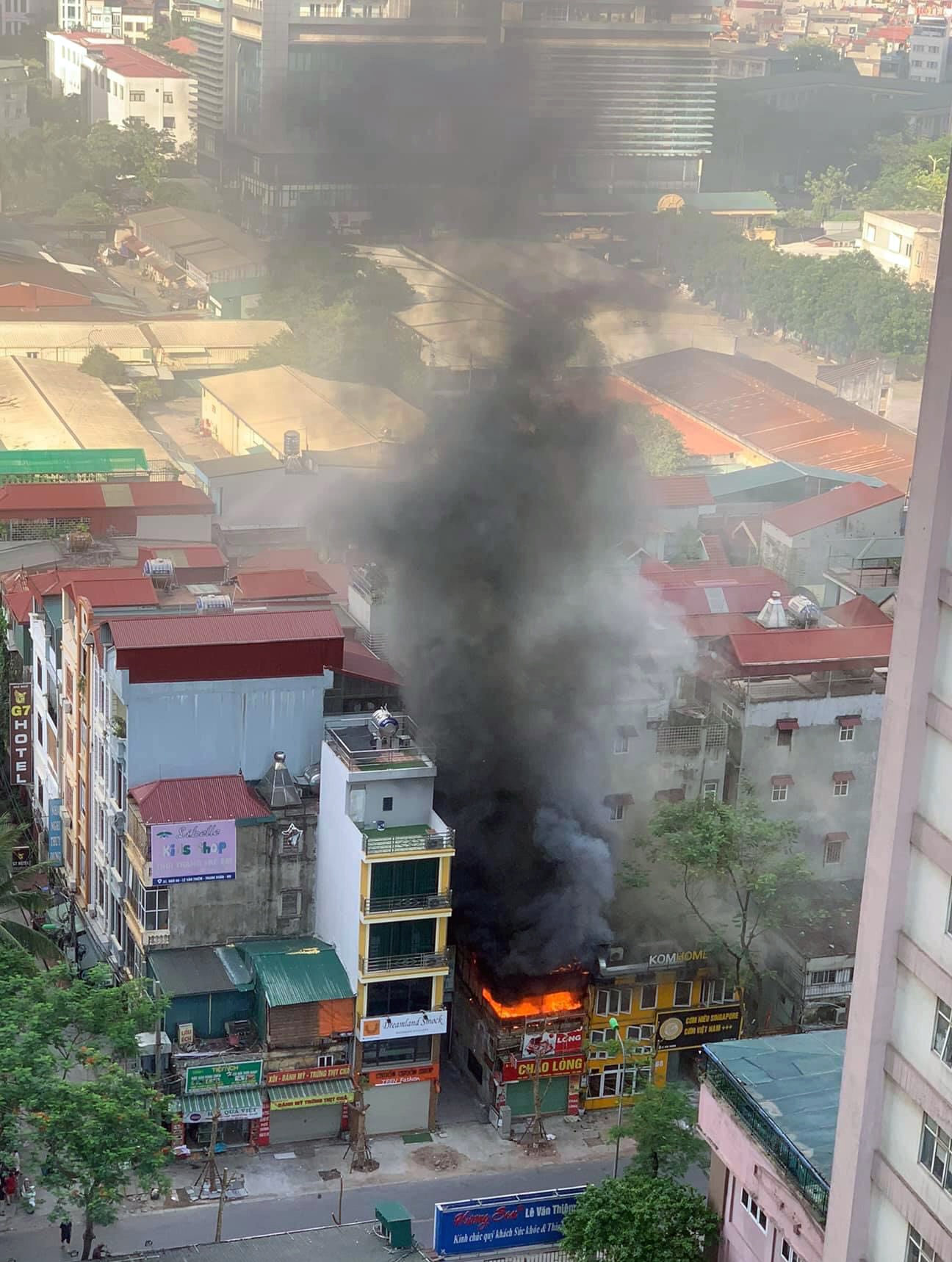 chay nha o Le Van Thiem anh 1