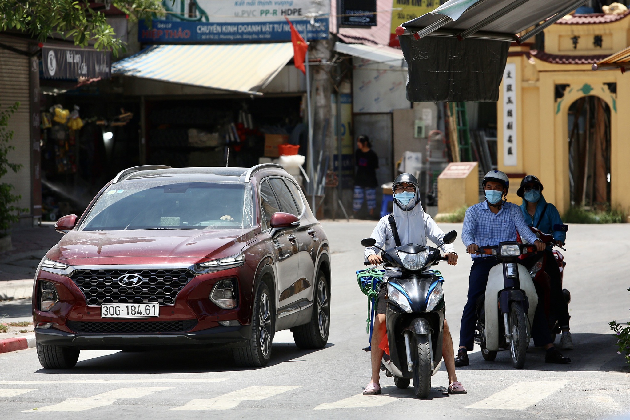 nang nong dinh diem o Ha Noi anh 10