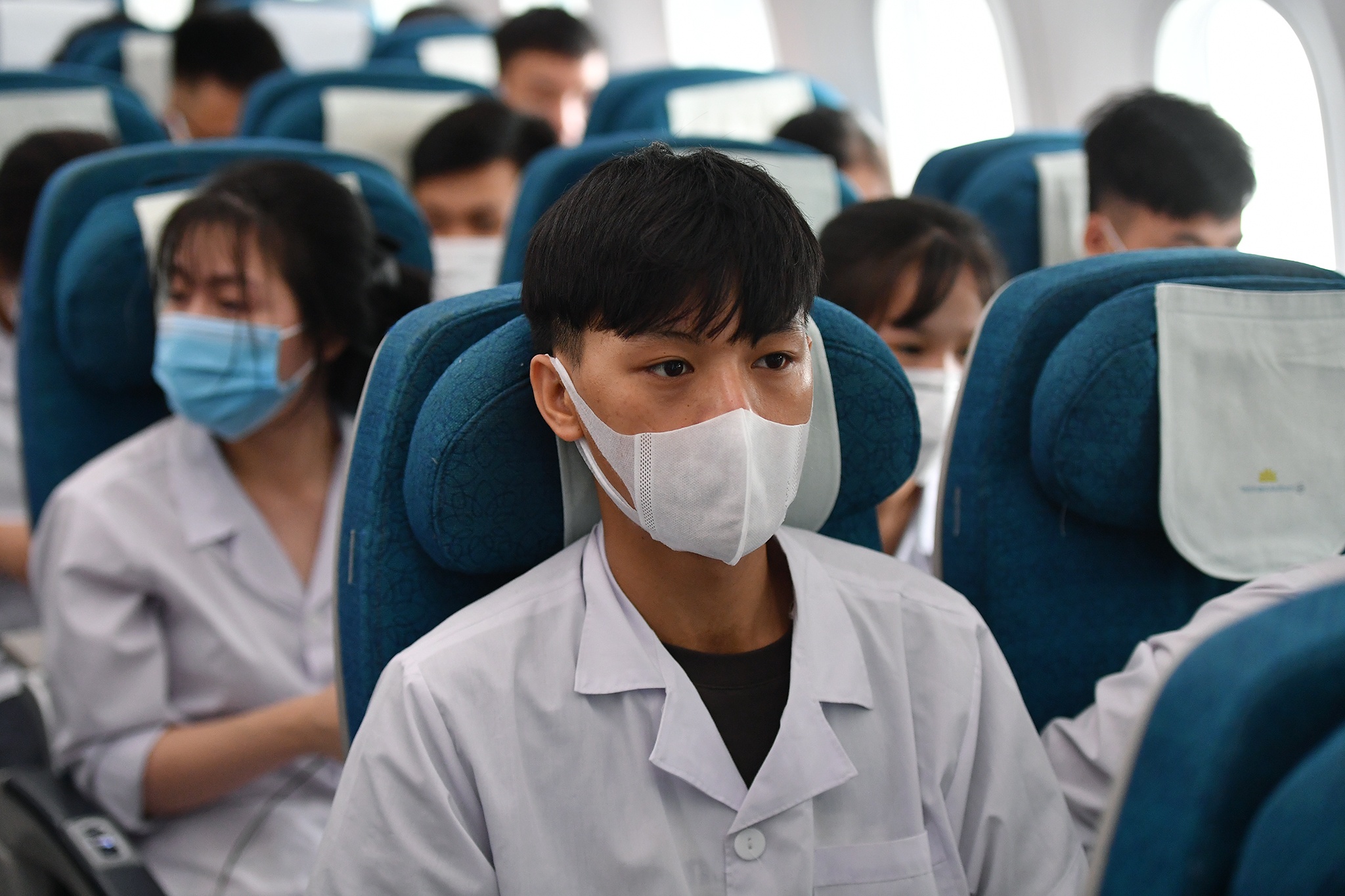 Sinh viên Hải Dương chi viện TPHCM ảnh 11 Sinh vien Hai Duong chi vien TPHCM anh 11