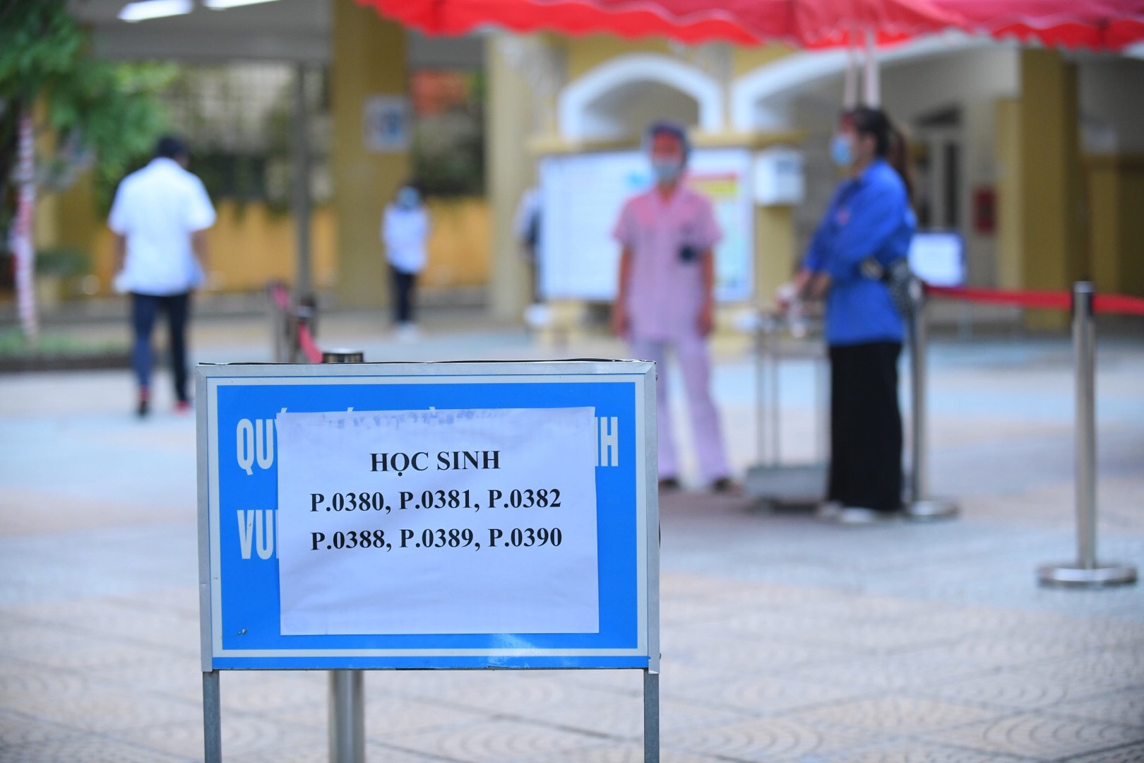 thi sinh ngay dau thi tot nghiep THPT 2021 anh 9