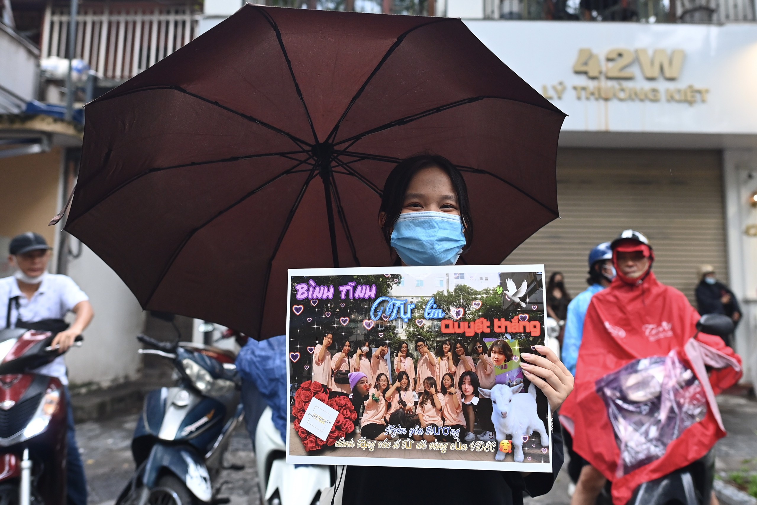 thí sinh thi tốt nghiệp THPT năm 2021 ảnh 9 thi sinh thi tot nghiep THPT nam 2021 anh 9