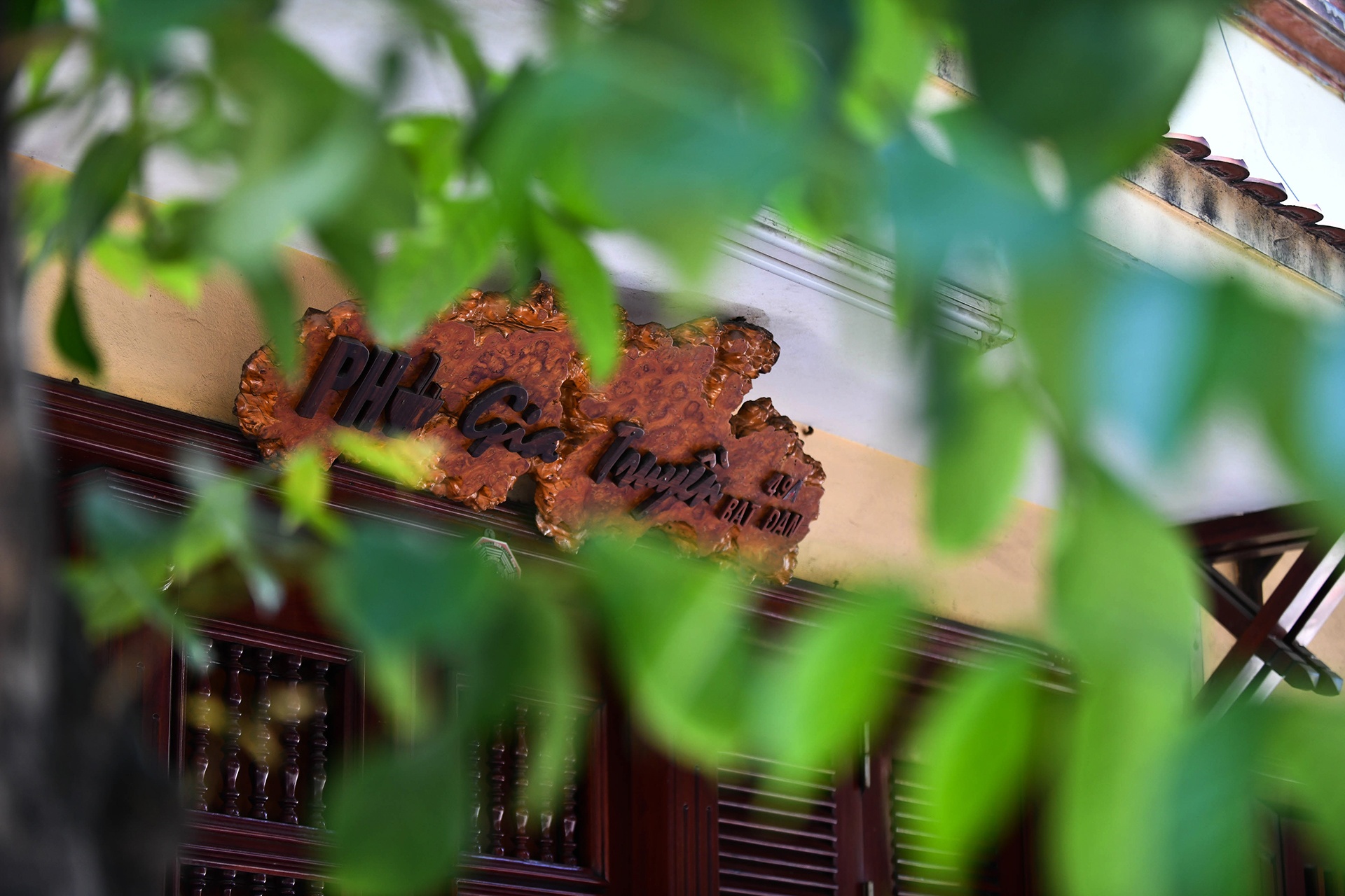 tiem pho noi tieng kinh doanh mua dich anh 2