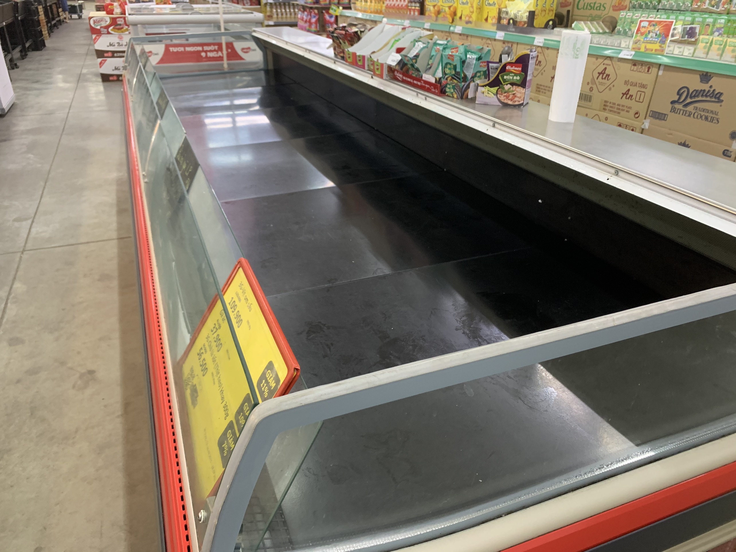 khách đổ đi mua thực phẩm tối 18/7 ảnh 4 khach do di mua thuc pham toi 18/7 anh 4