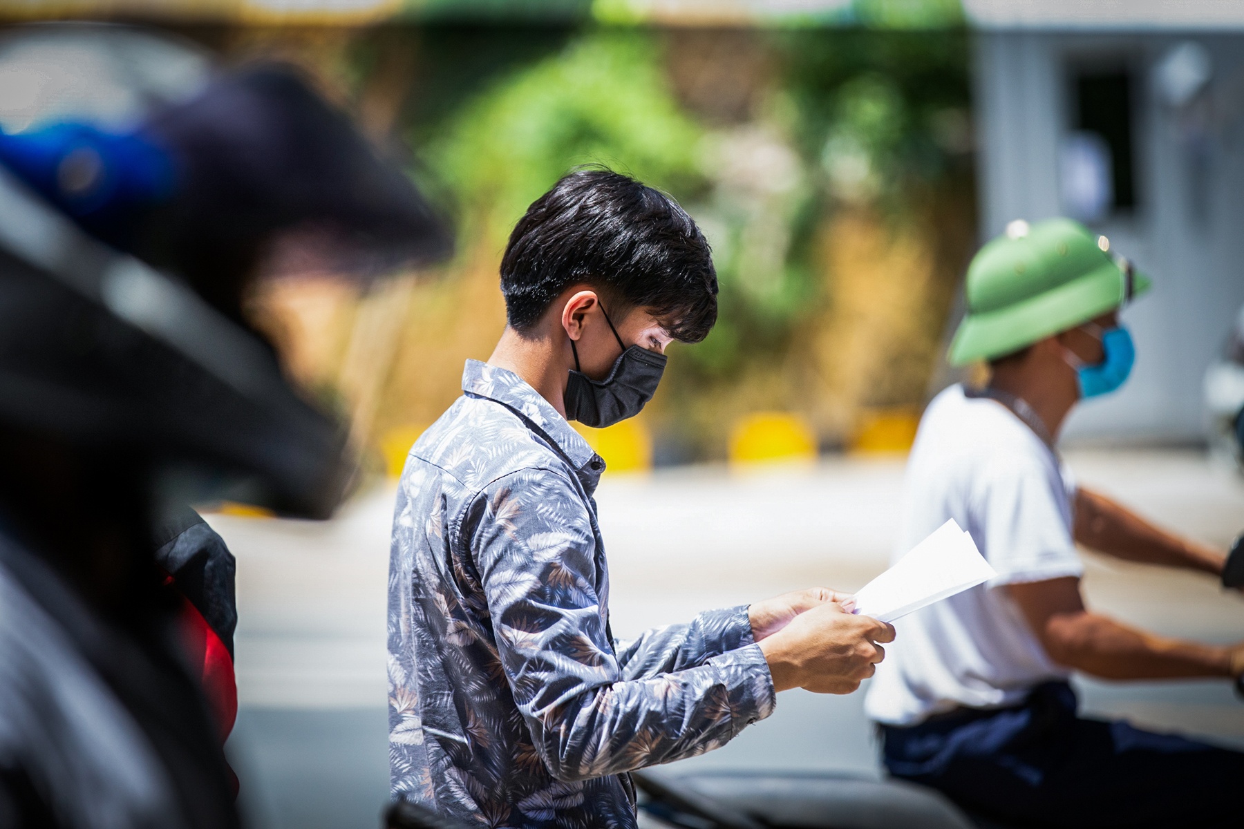 chot kiem soat cua ngo Hoa Binh anh 14