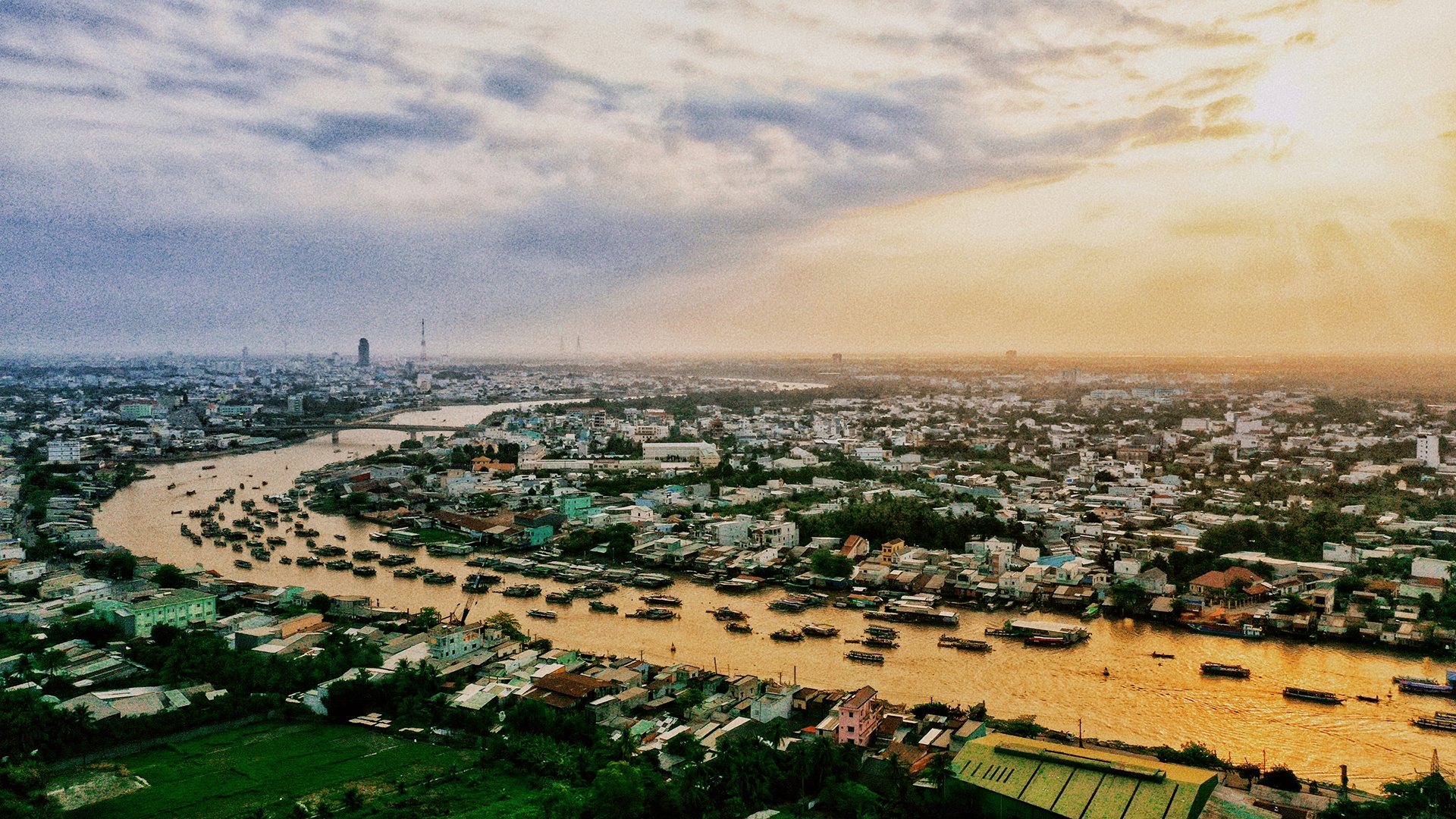 mien nui bien dao mua dich anh 8