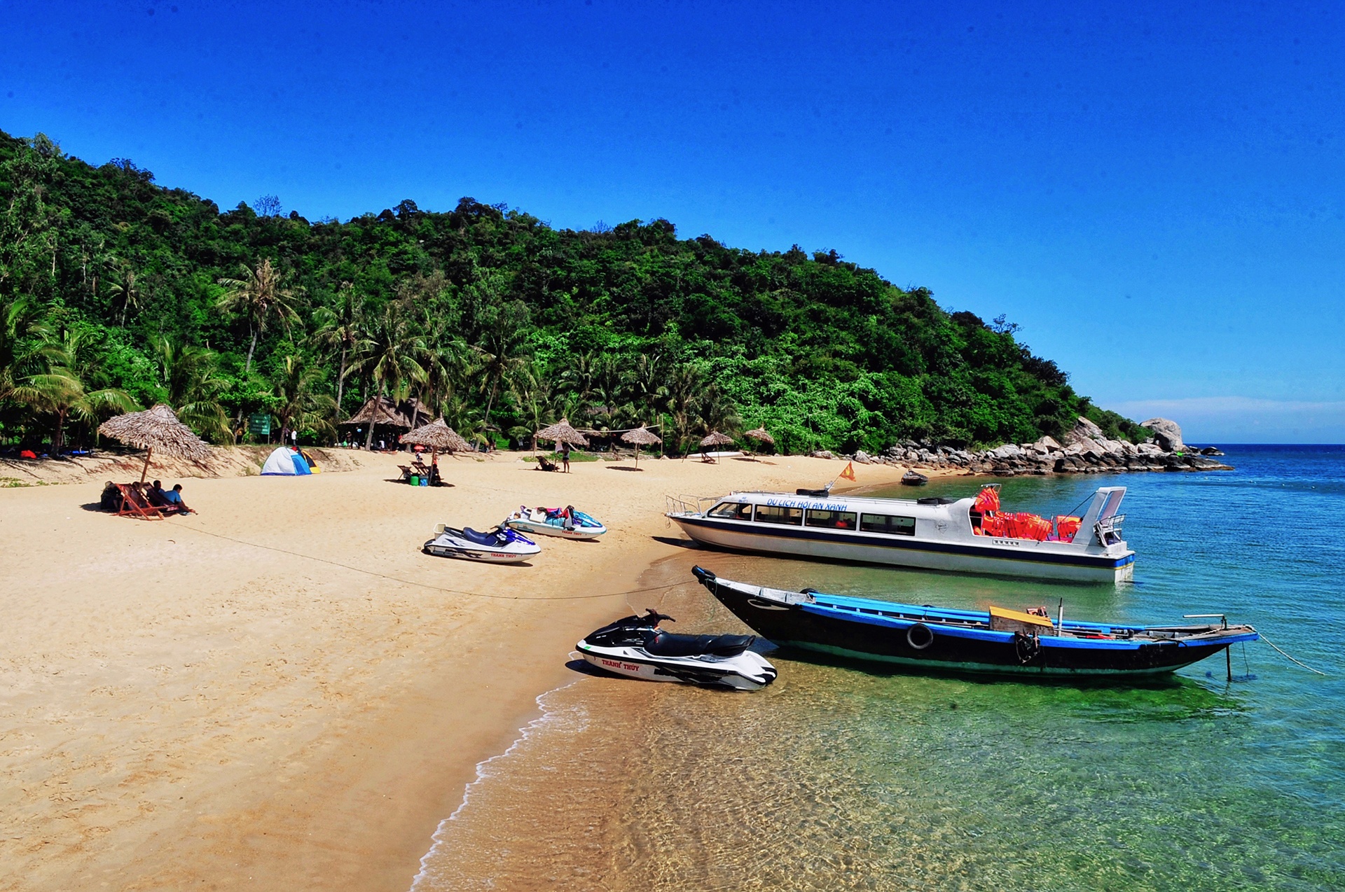 mien nui bien dao mua dich anh 5