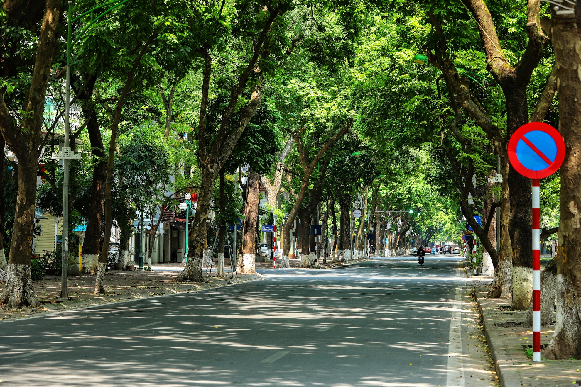 Ha Noi vang ve trong dai dich Covid-19 anh 21