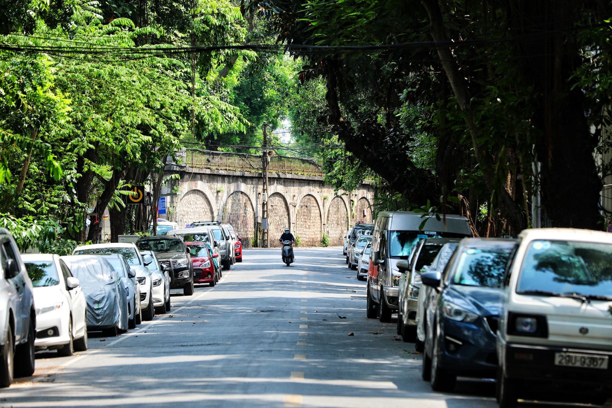 Ha Noi vang ve trong dai dich Covid-19 anh 22