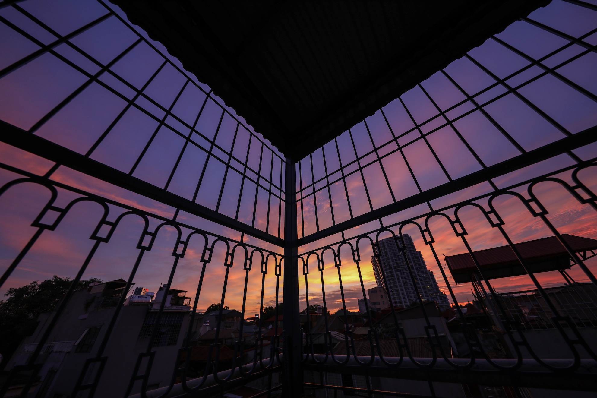 Ha Noi vang ve trong dai dich Covid-19 anh 59