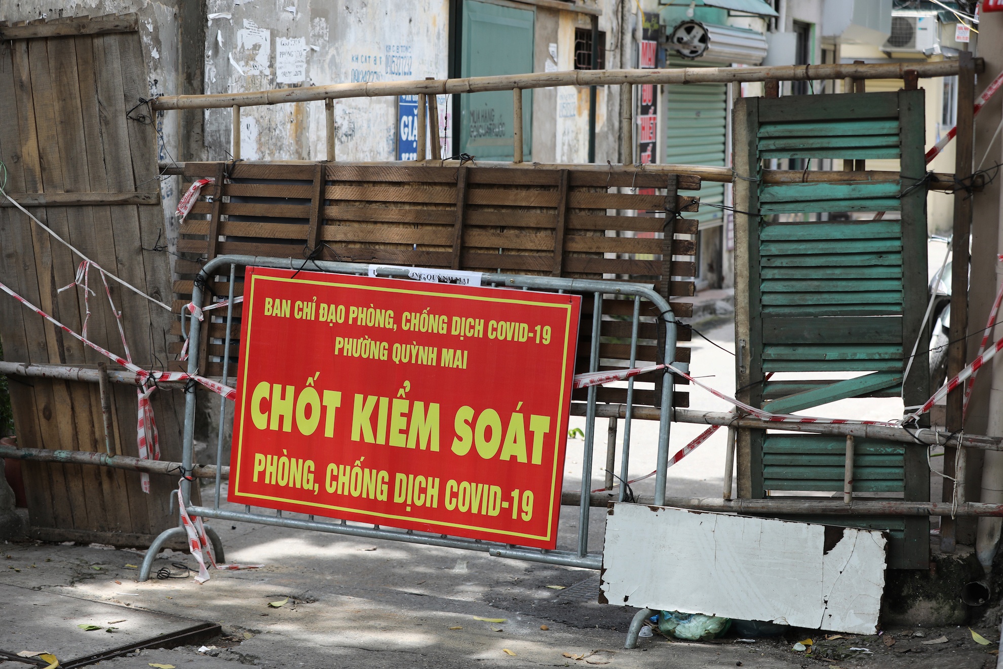 Ha Noi vang ve trong dai dich Covid-19 anh 38