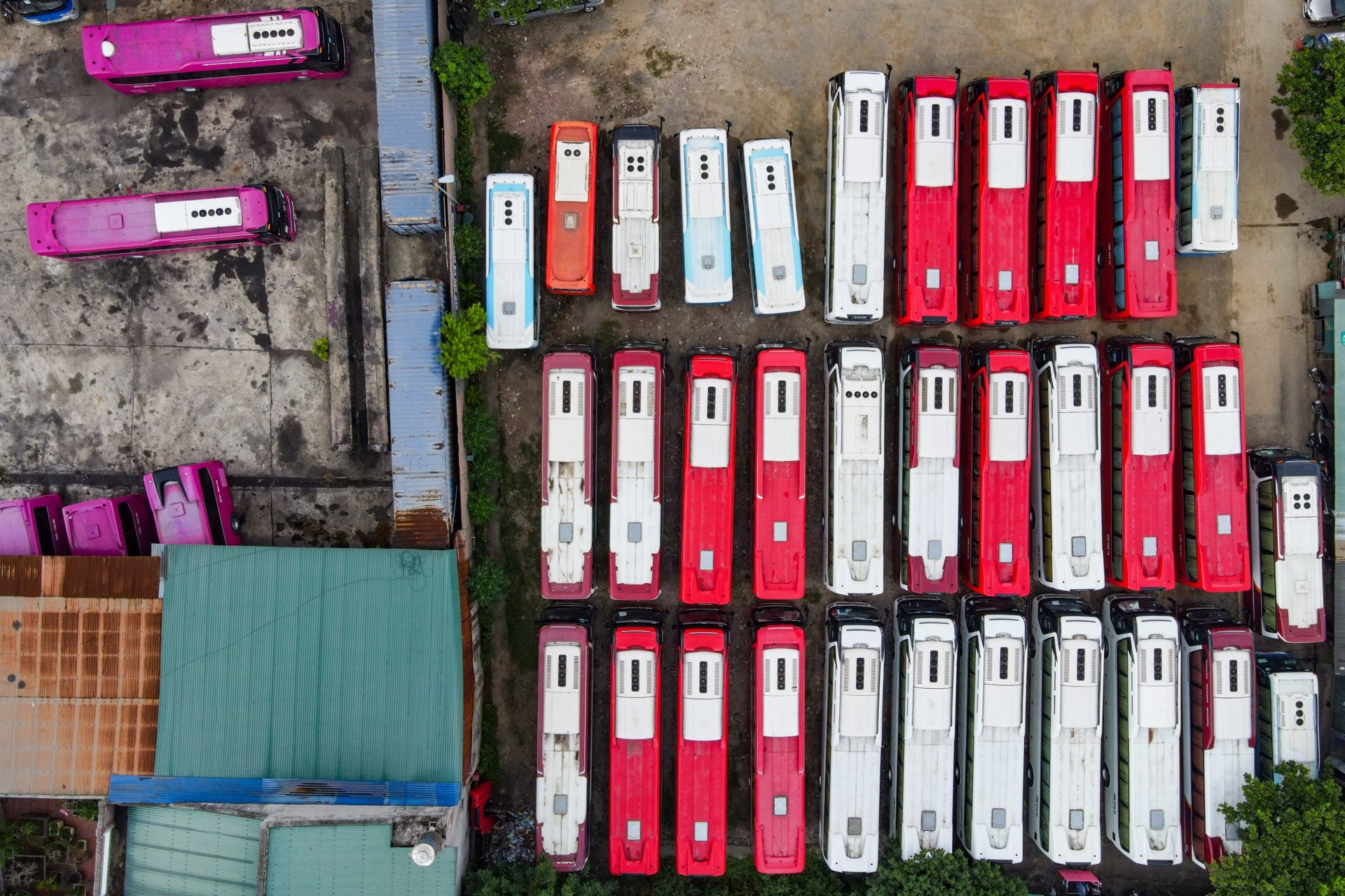 oto xep xo khap thanh pho anh 14