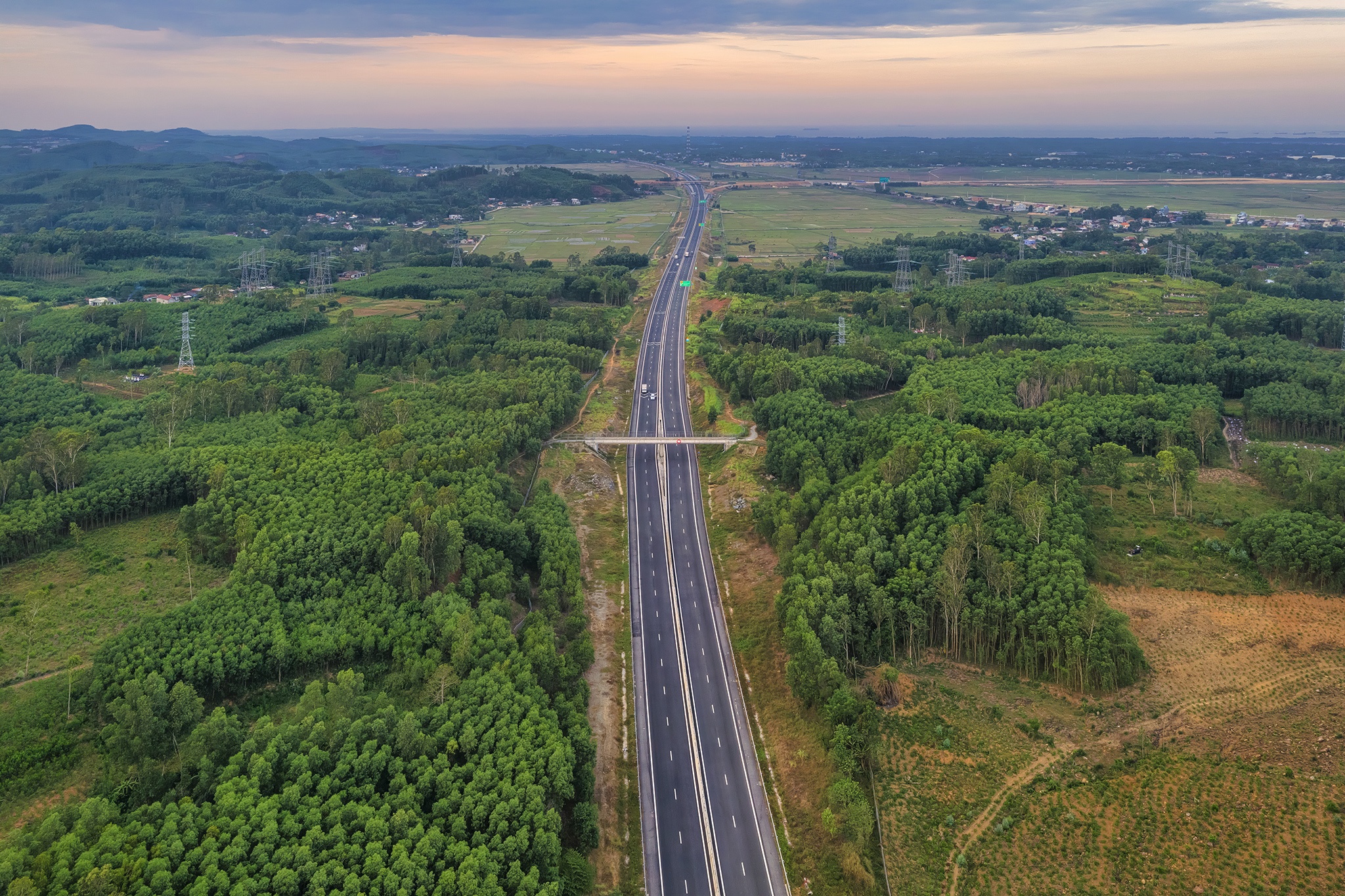 nhung du an giao thong hien dai anh 10