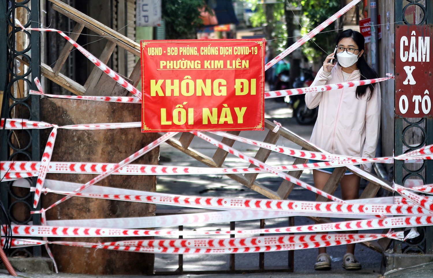 Rao chan moc len hang loat truoc ngay 6/9 o Ha Noi hinh anh