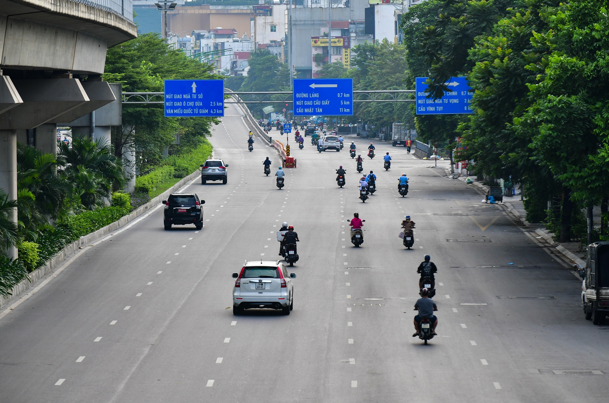 giao thong Ha Noi vang ve ngay thu bay anh 2