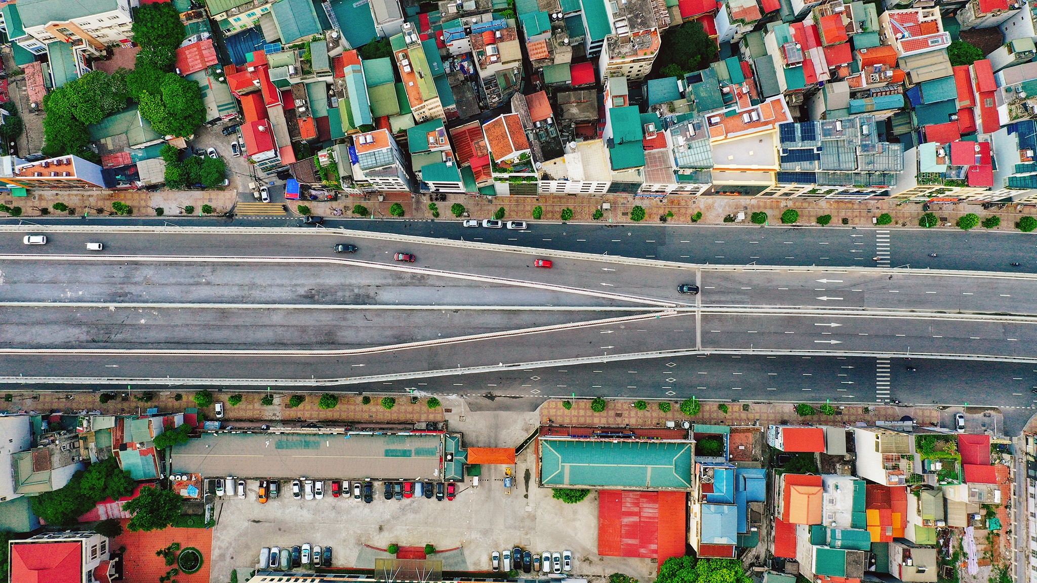 50 ngay gian cach xa hoi o Ha Noi anh 11