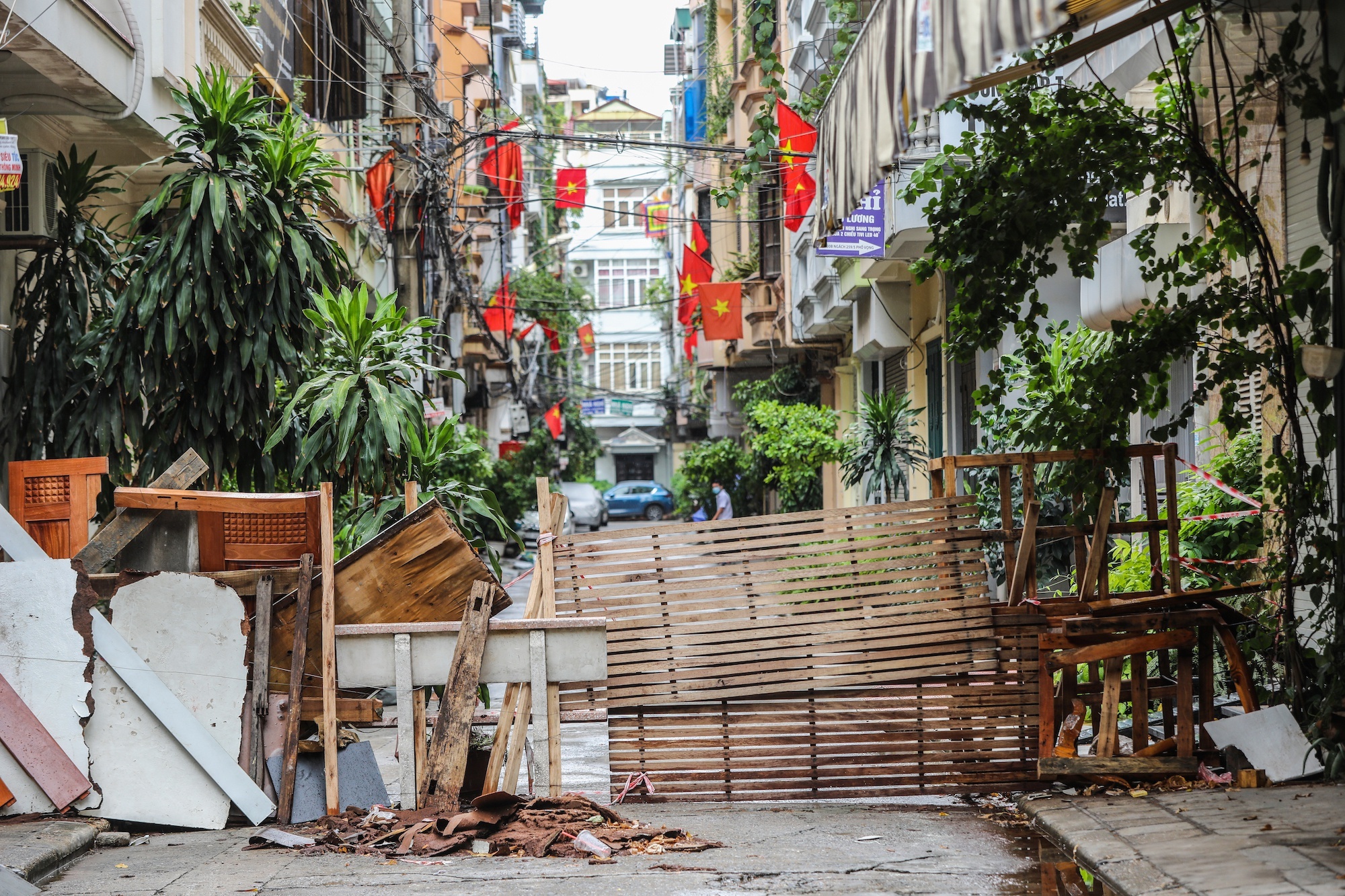 50 ngay gian cach xa hoi o Ha Noi anh 58