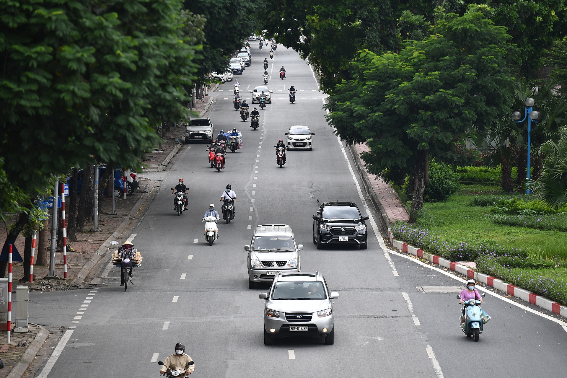 duong pho Ha Noi ngay dich anh 12