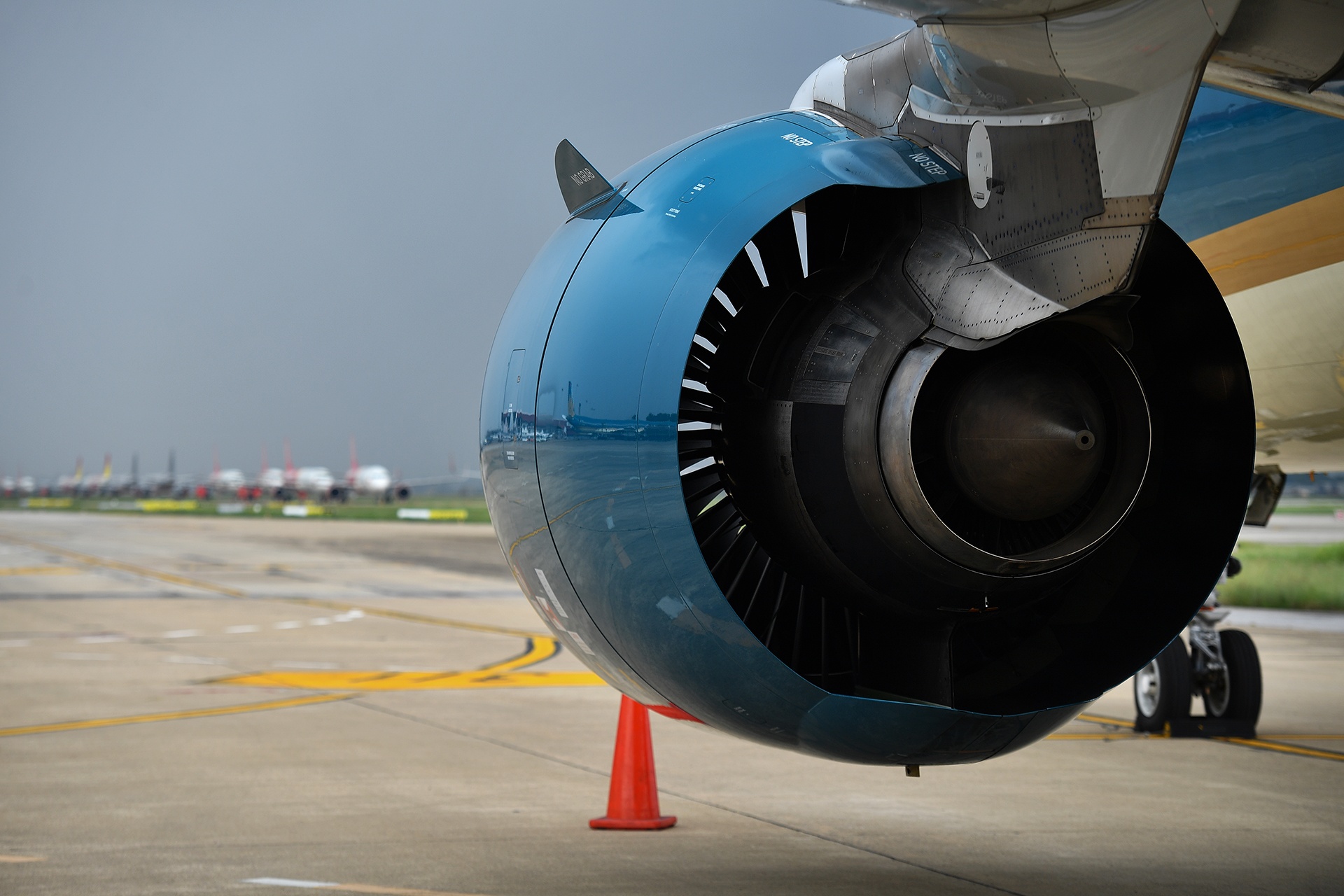 san bay Noi Bai truoc ngay bay tro lai anh 4