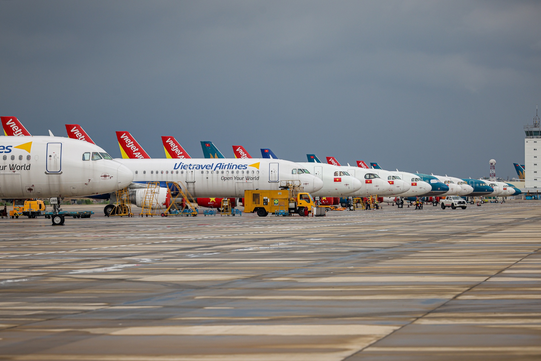 Tang chuyen bay Ha Noi TPHCM anh 1