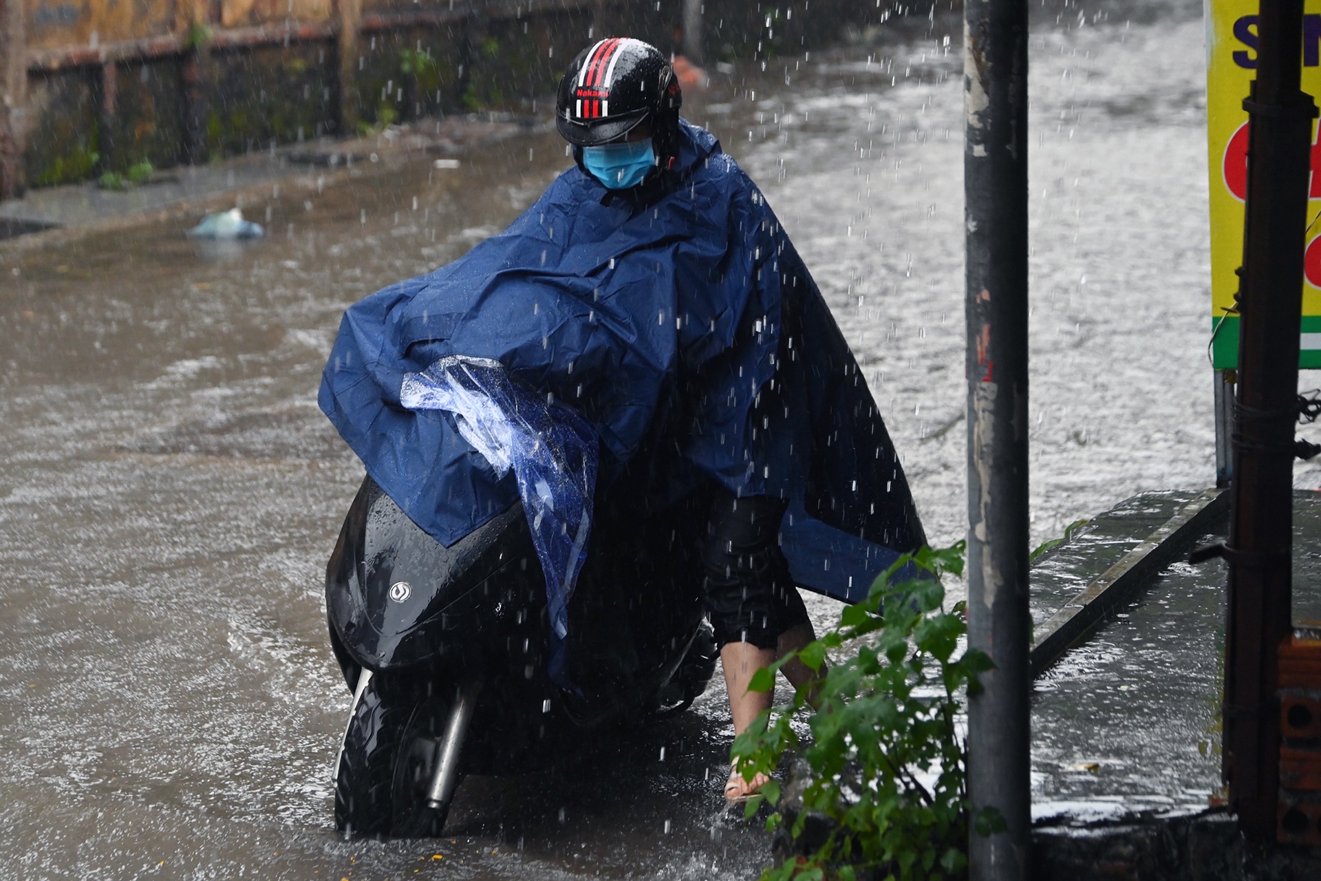 mua lon khien nhieu tuyen duong un tac anh 11