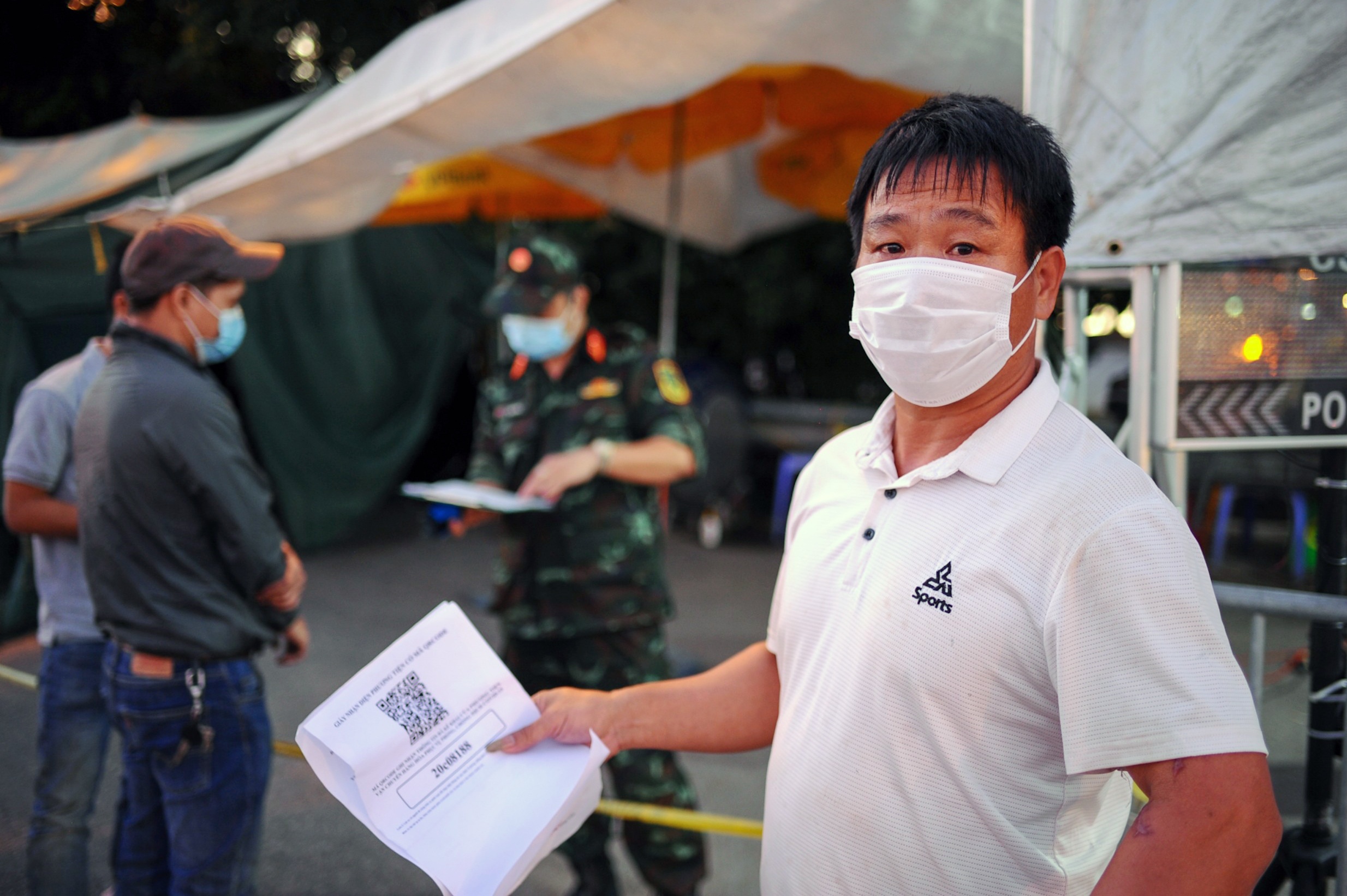 kiem soat chat o cua ngo vao Ha Noi anh 6