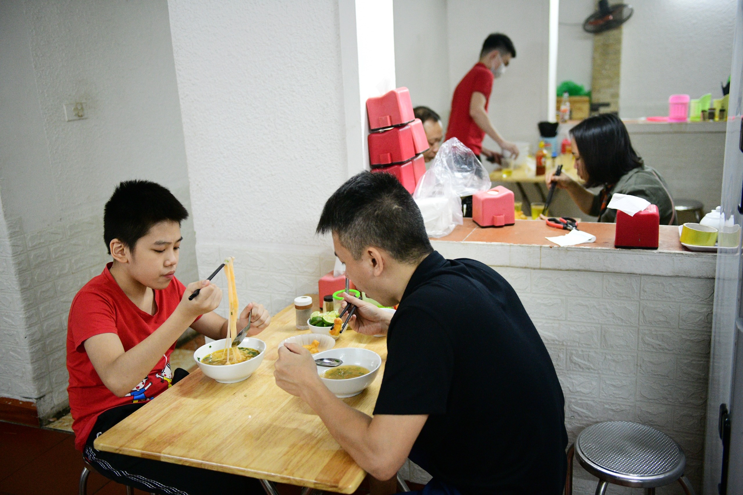 an uong tai cho ngay dau duoc hoat dong anh 7