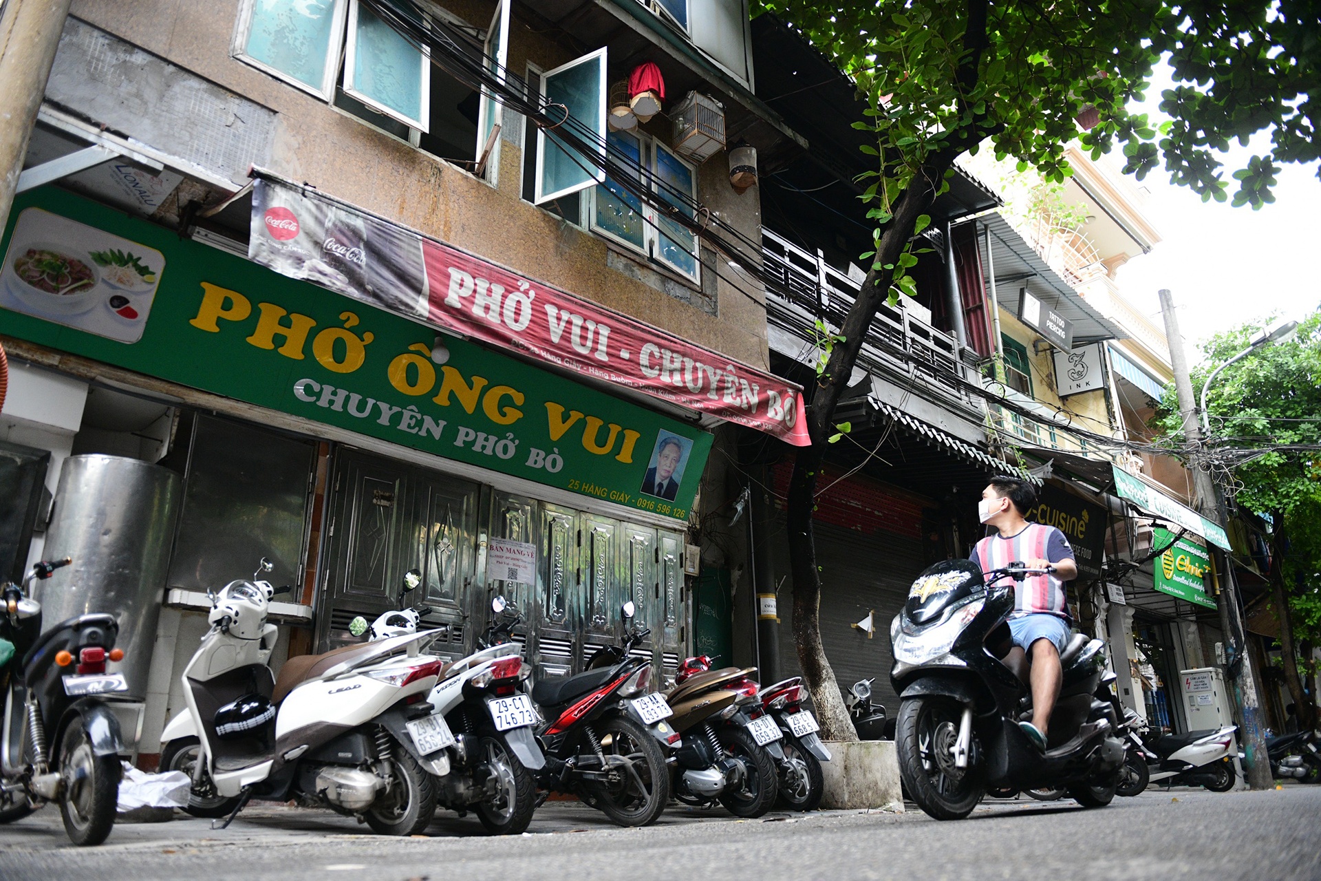 an uong tai cho ngay dau duoc hoat dong anh 13