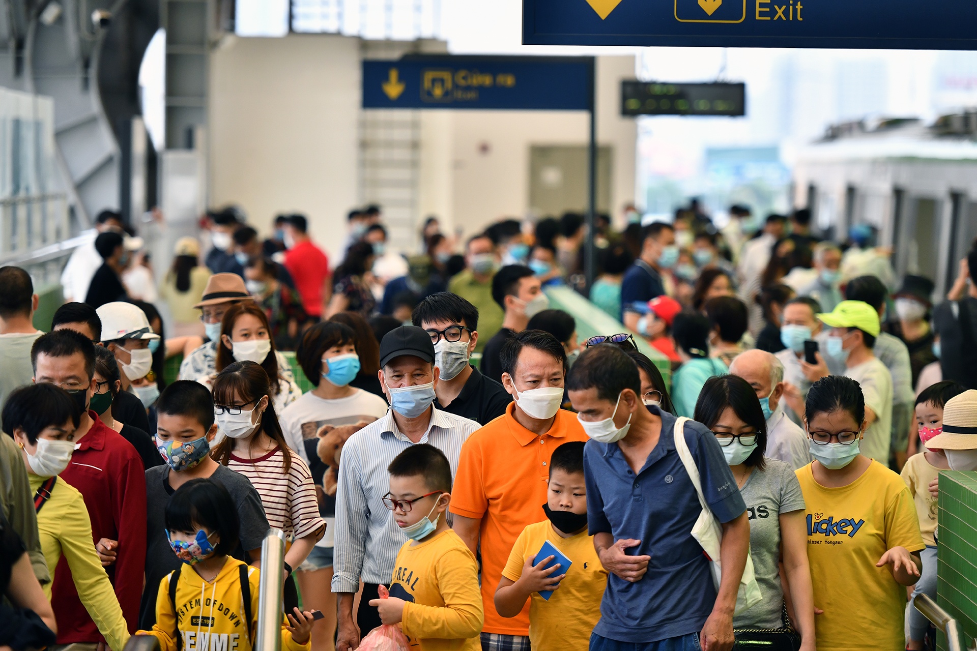 trai nghiem tau Cat Linh Ha Dong anh 14