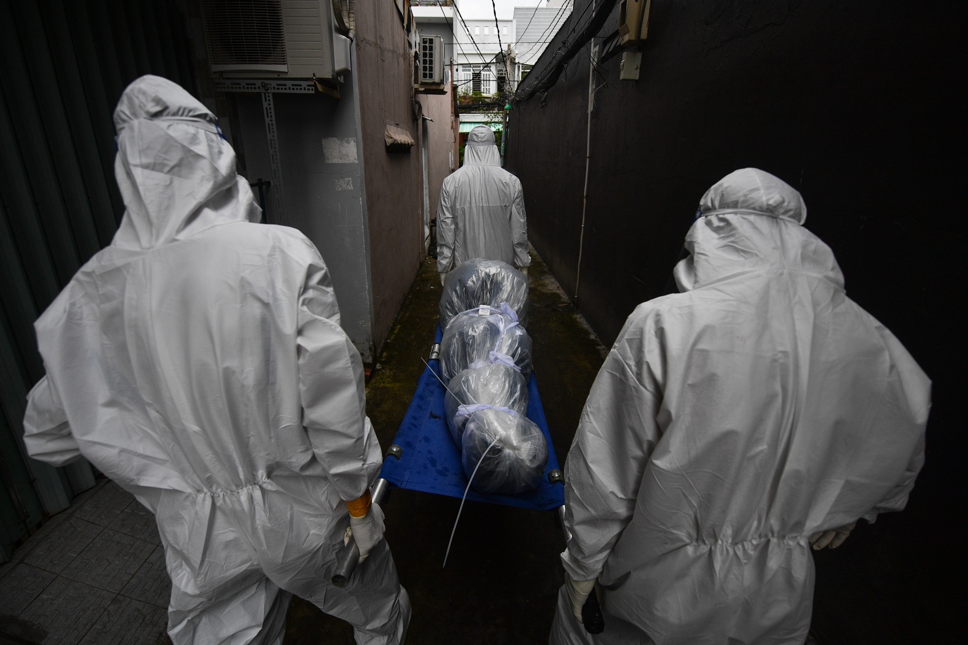 chuyen tac nghiep cua phong vien anh anh 4