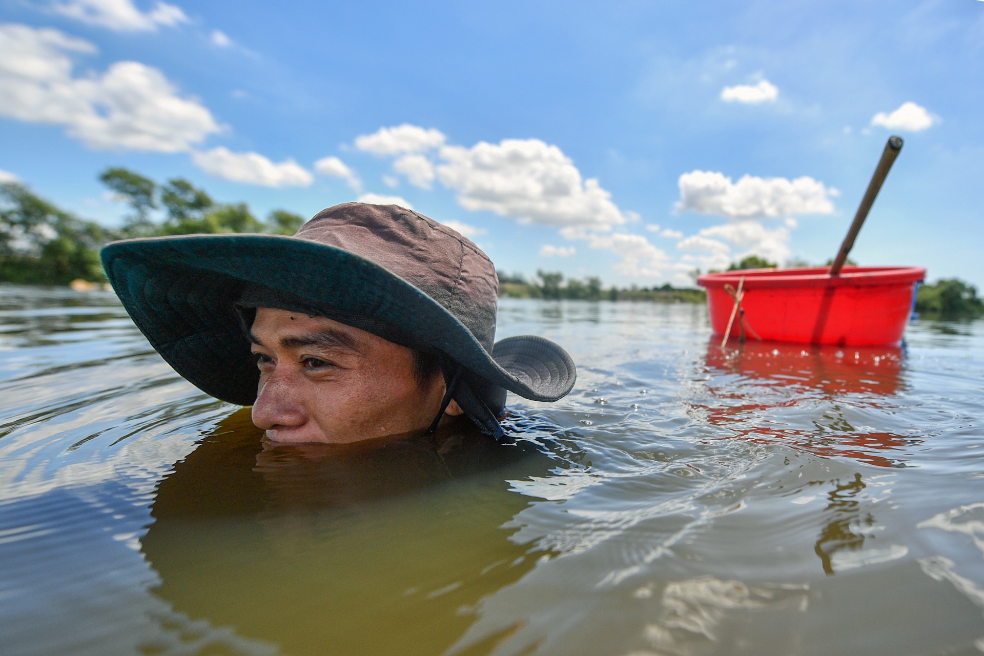 chuyen tac nghiep cua phong vien anh anh 8