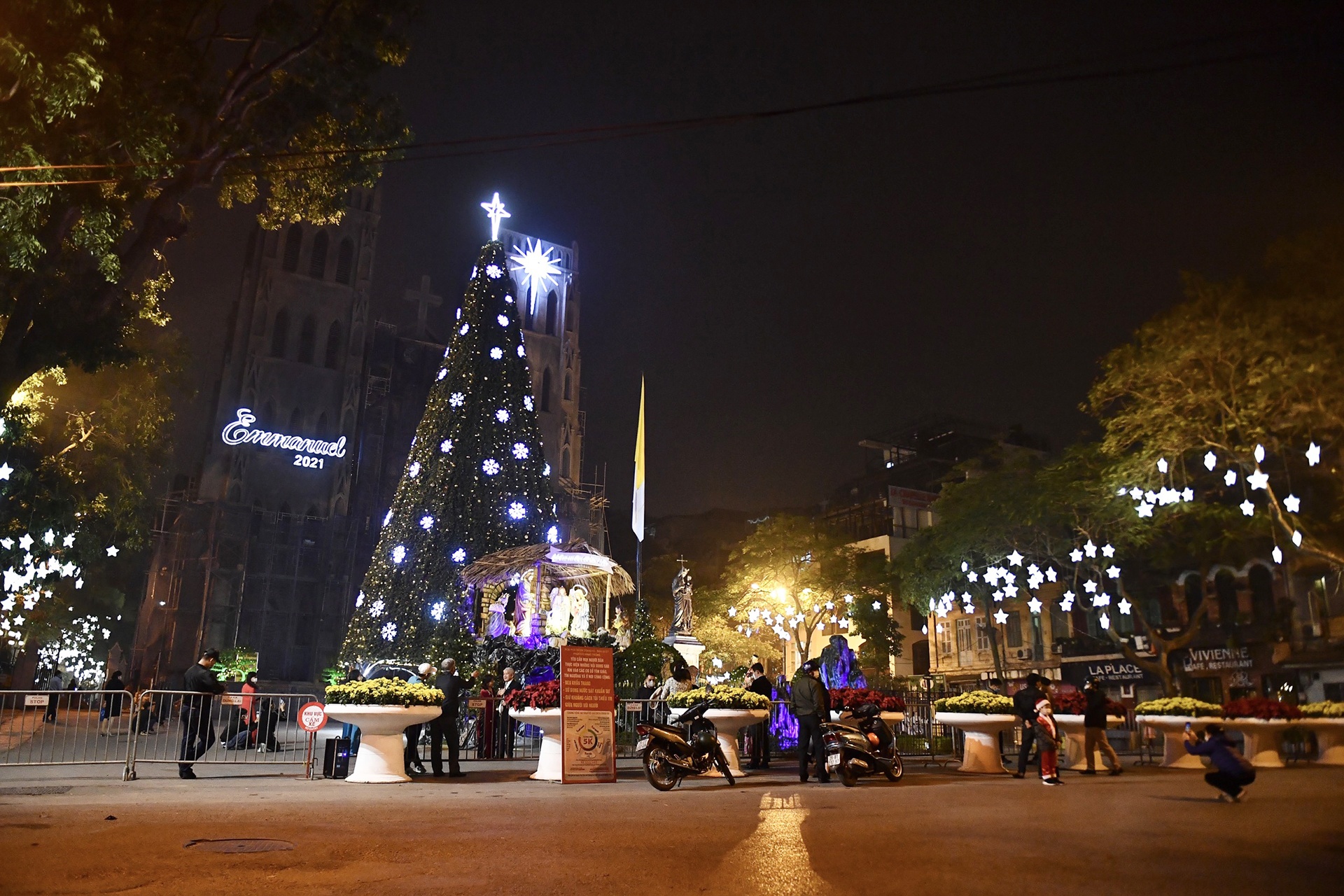 Khong khi Noel o thu do anh 1