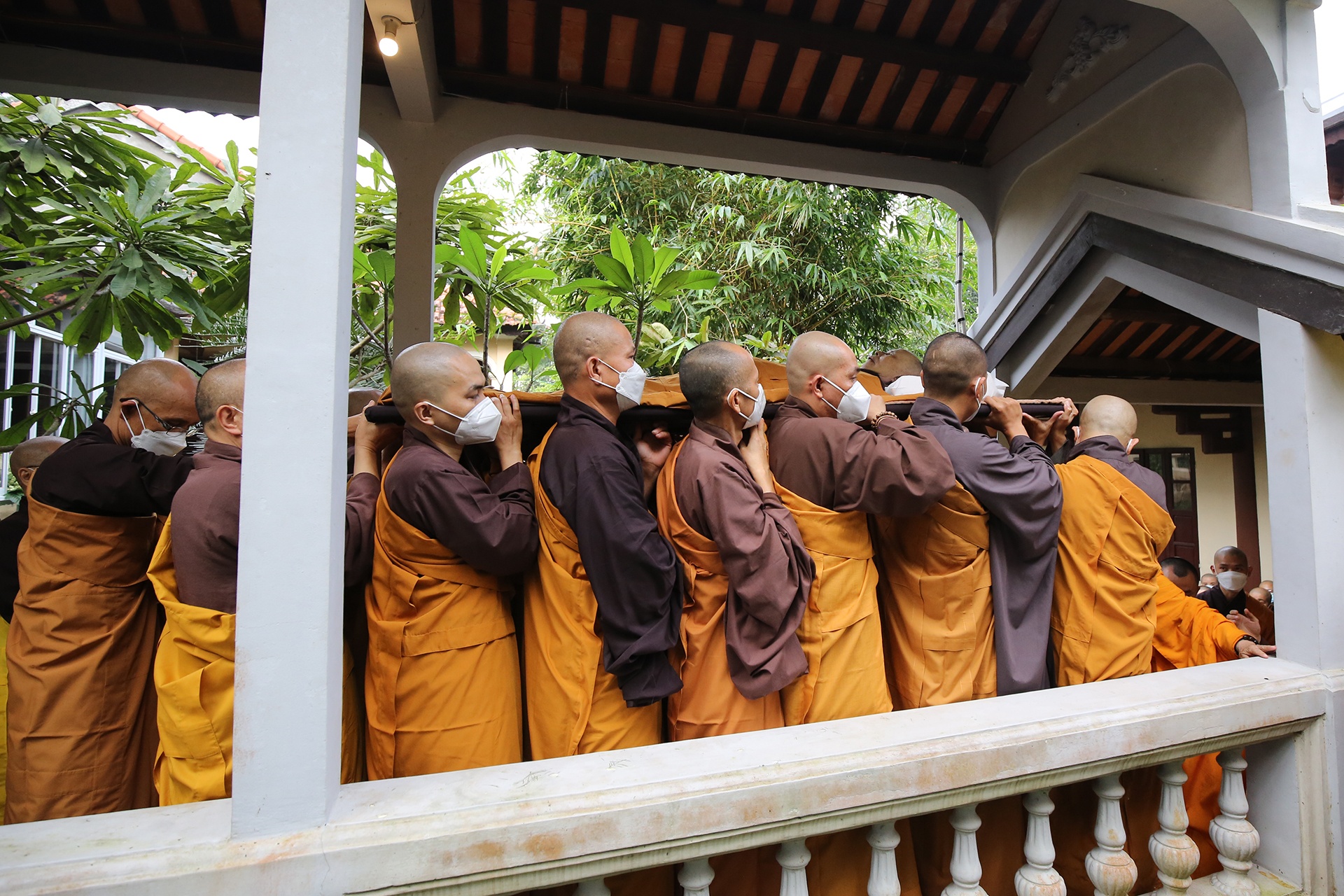 nghi thuc tam tang thien su Thich Nhat Hanh anh 4