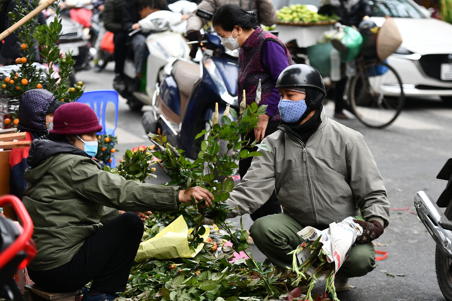 cho ngay 29 Tet anh 5