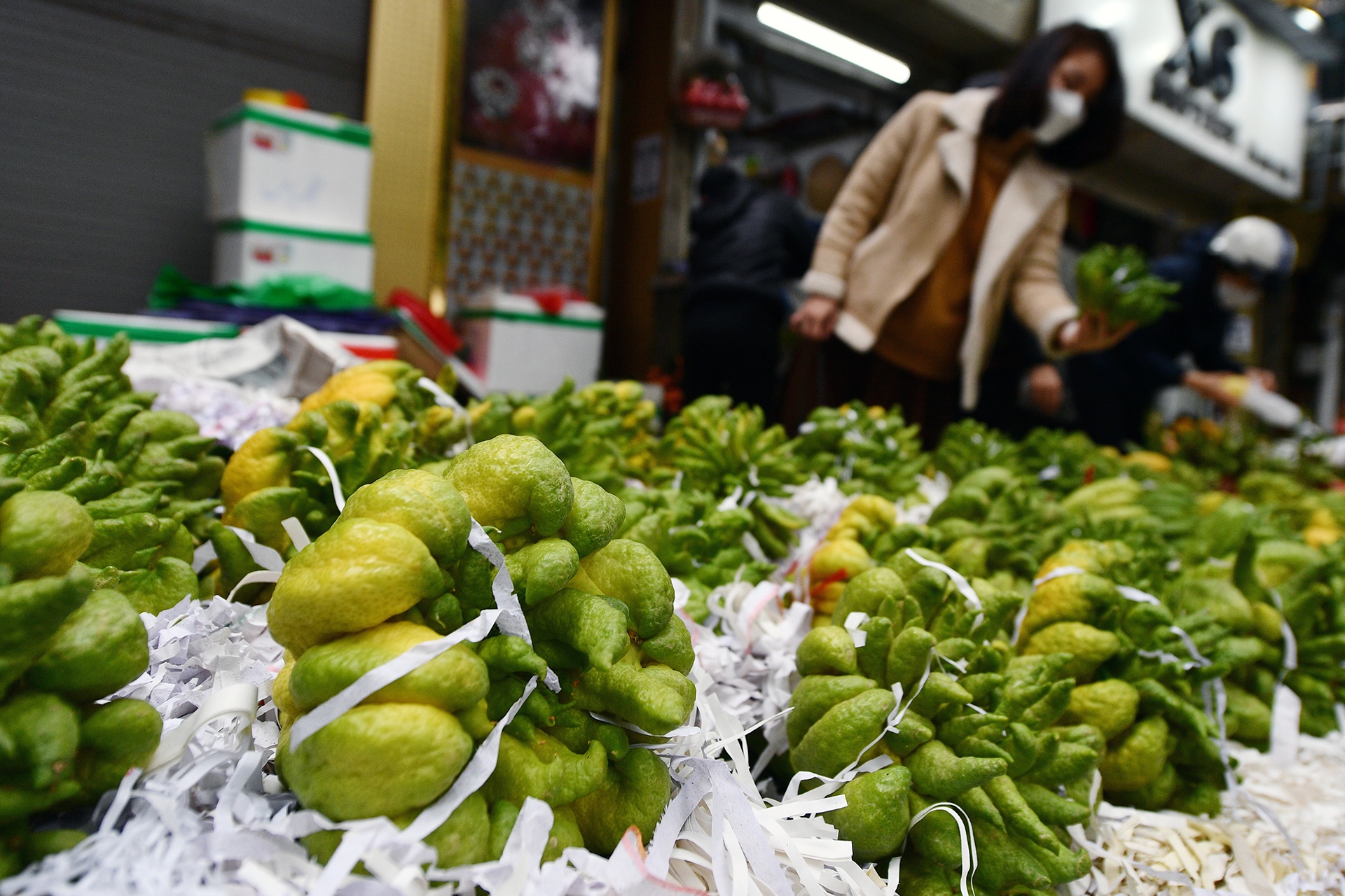 cho ngay 29 Tet anh 8