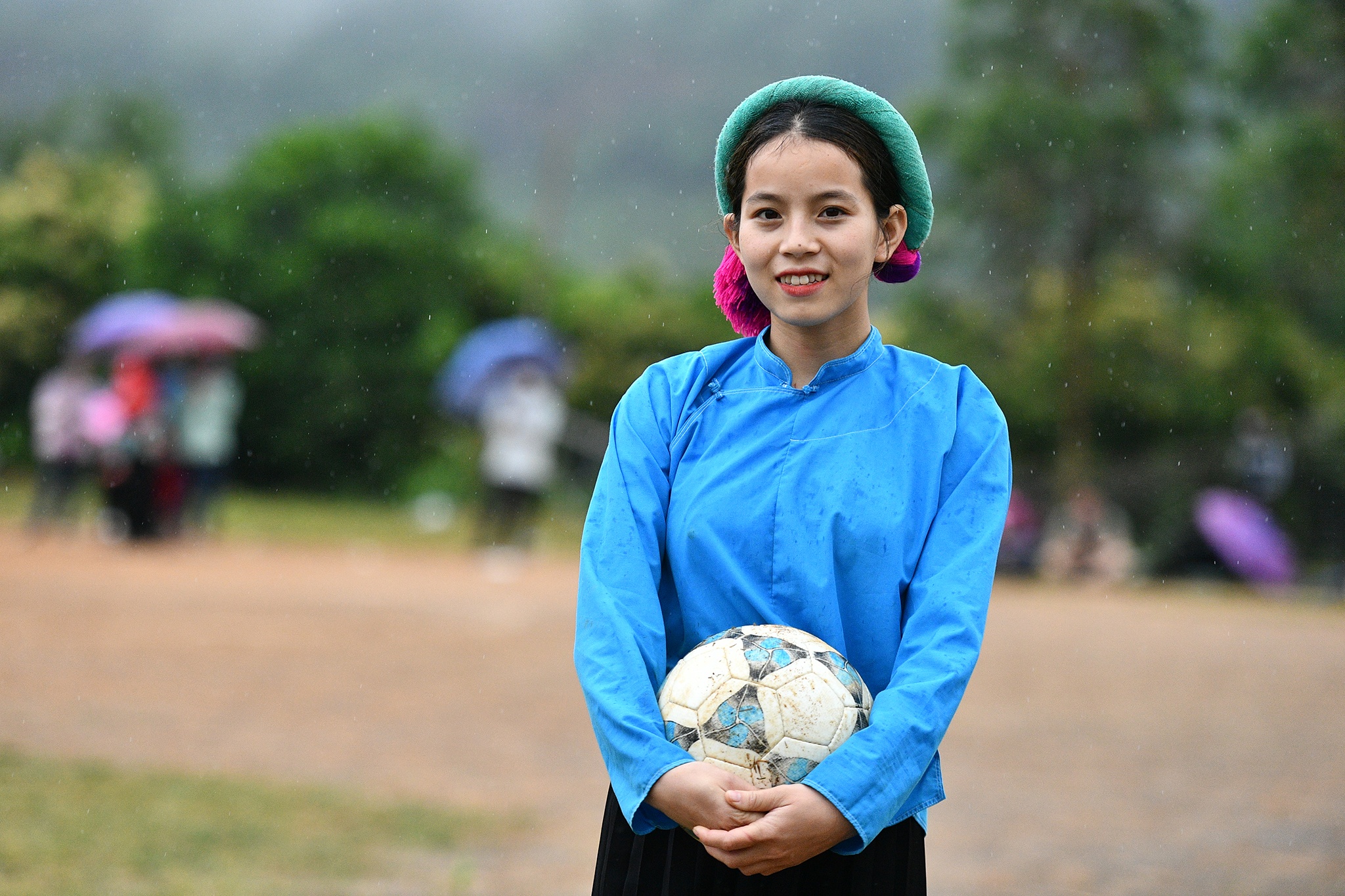 giai da bong nu o nu Binh Lieu anh 1