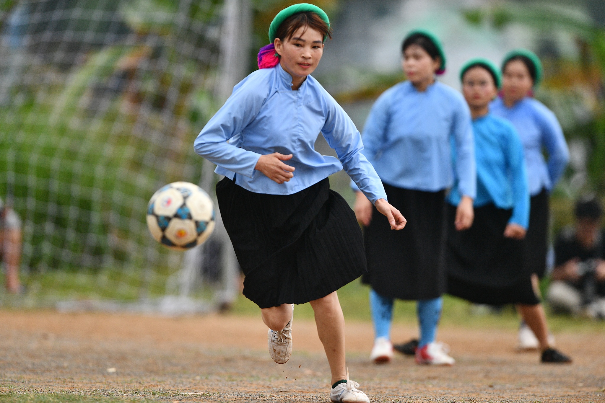 giai da bong nu o nu Binh Lieu anh 32