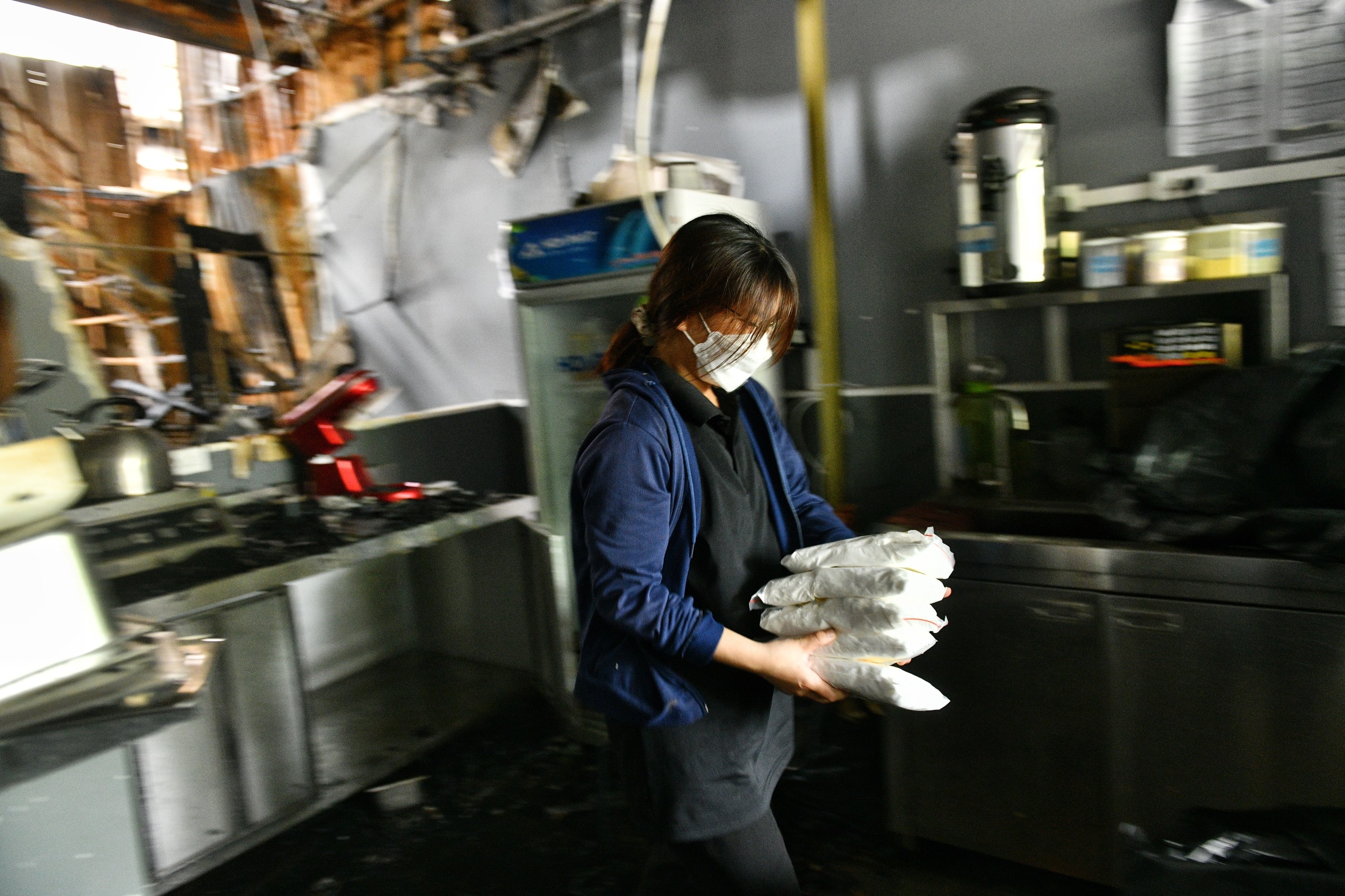 vu chay 7 can nha o pho Nguyen Hoang anh 11