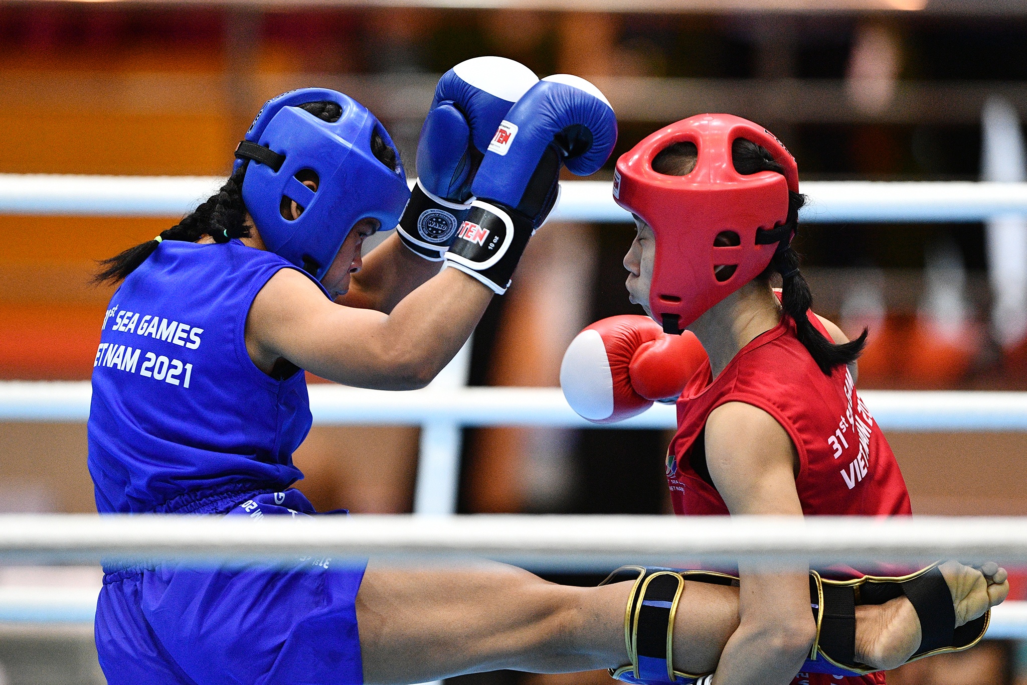 vận động viên Việt Nam đấu kickboxing ảnh 4 van dong vien Viet Nam dau kickboxing anh 4