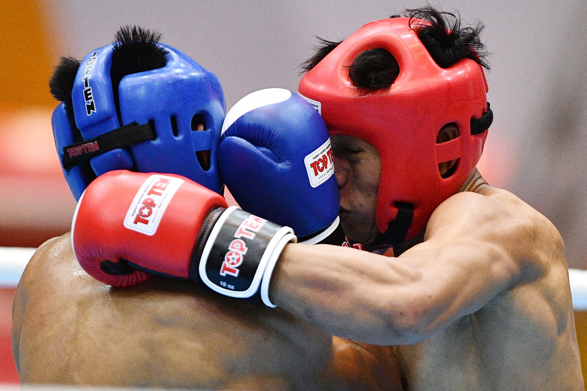 vận động viên Việt Nam đấu kickboxing ảnh 21 van dong vien Viet Nam dau kickboxing anh 21