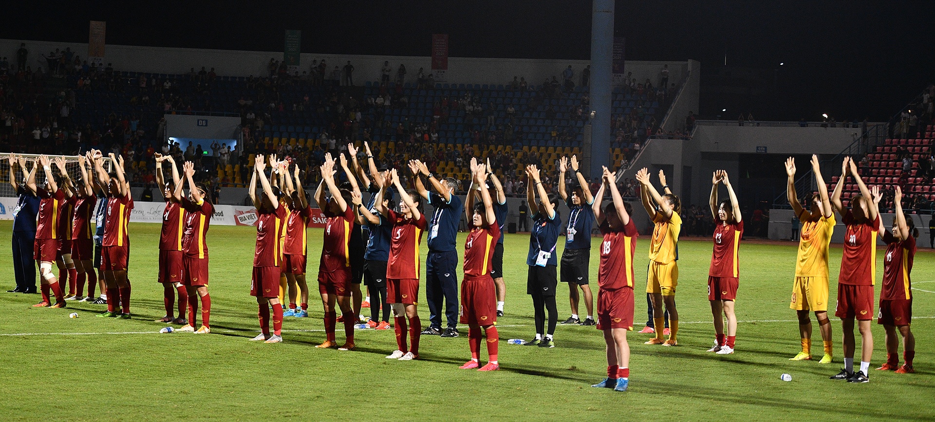 SEA Games bong da nu anh 17