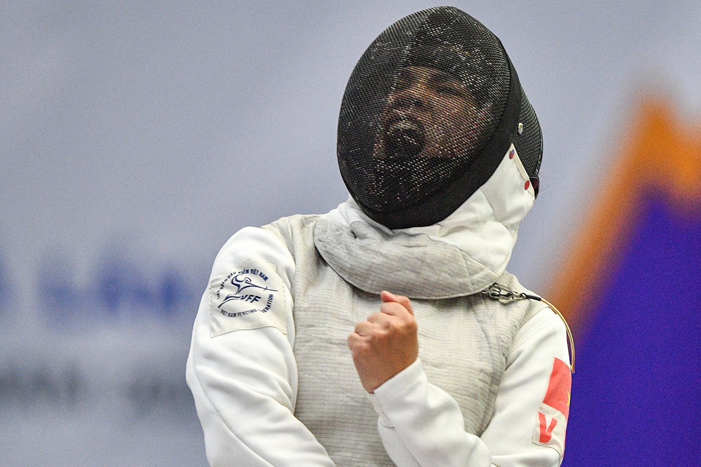 Do Thi Anh an mung lien tuc khi thang 5-0 truoc doi thu Singapore hinh anh