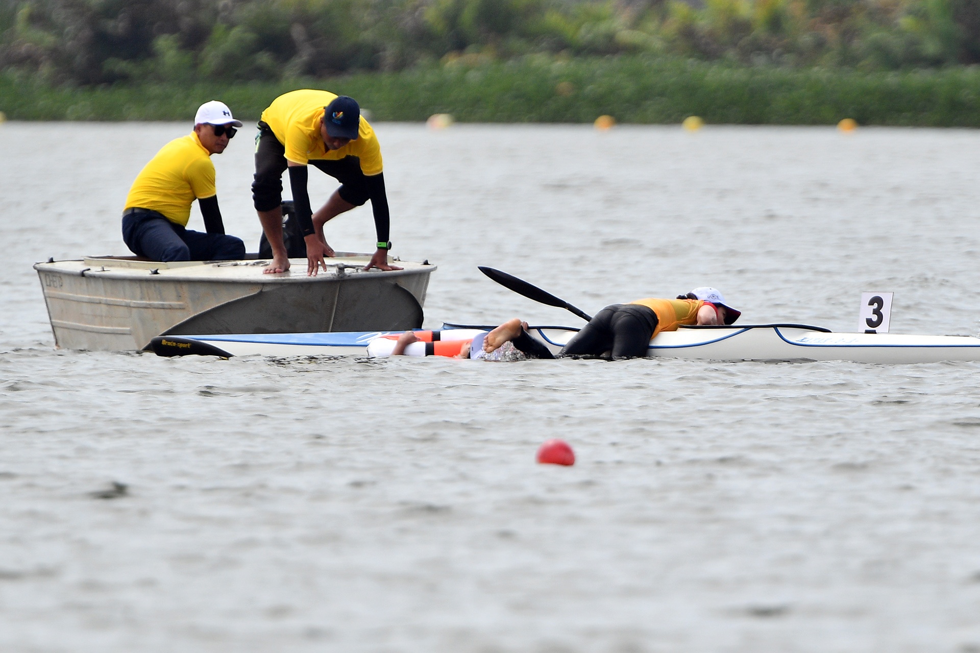 dua thuyen canoeing anh 5
