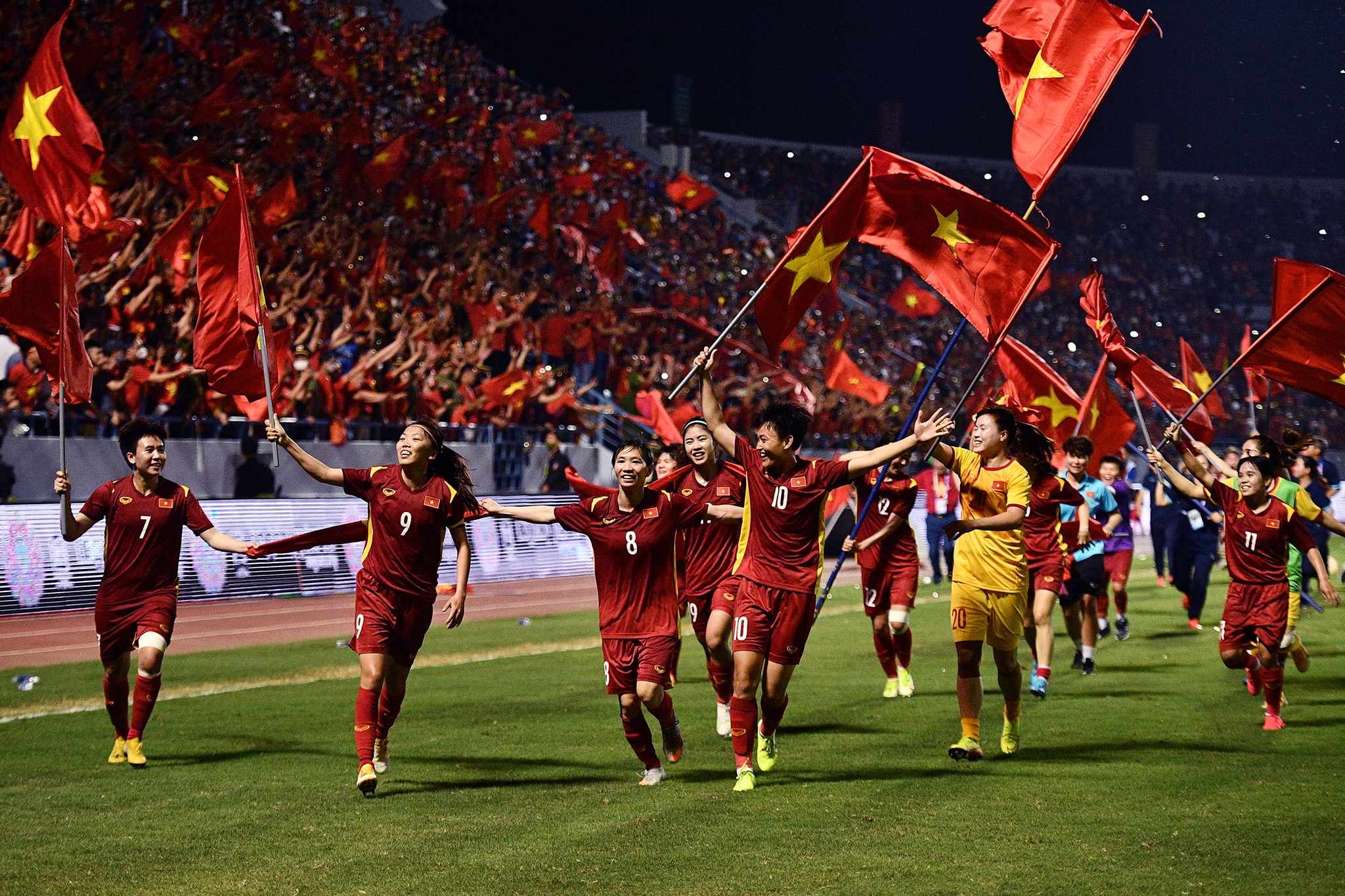 tuyen bong da nu Viet Nam trong giay phut gianh huy chuong vang anh 6