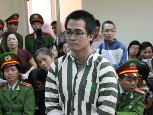 4 tu tu khet tieng cho den luot tiem thuoc hinh anh