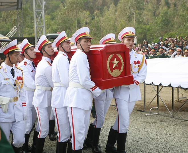 Phut cuoi nguoi dan con nhin thay Dai tuong hinh anh