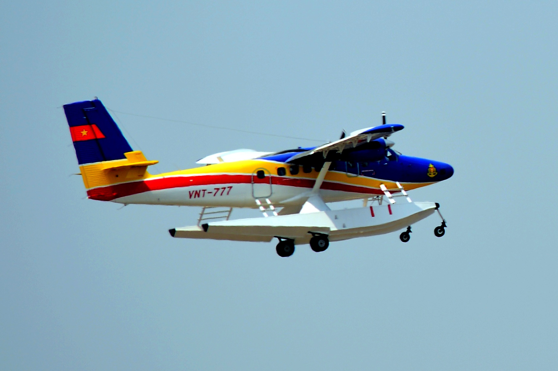 Cac gia thiet xay den voi may bay MH370 hinh anh