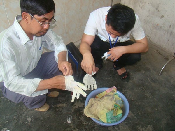 Lay mau sinh trung no tu khan long 'made in China' hinh anh