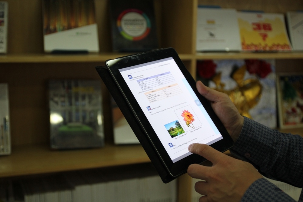 Sử dụng giáo trình điện tử Online Varsity là thói quen của học viên Arena Multimedia.