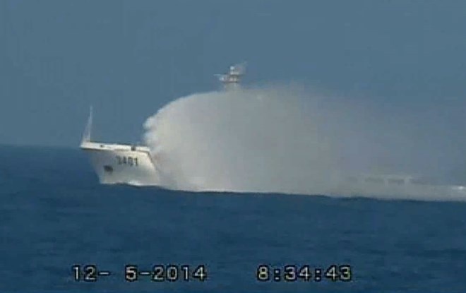 Ban tin VTV toi 12/5: Tau, may bay TQ lien tuc can tau VN hinh anh