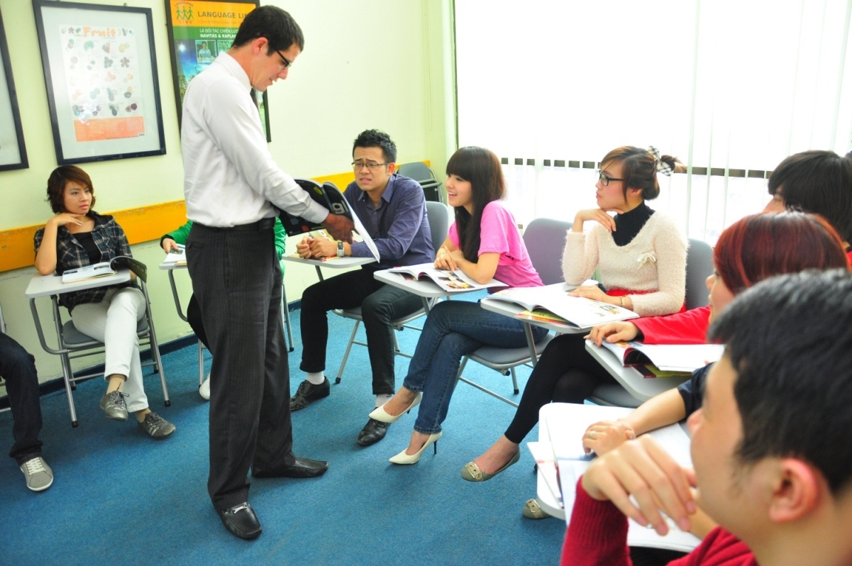 Vui he voi tieng Anh hoc thuat hinh anh